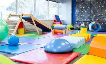 Children's activity and sensory play space